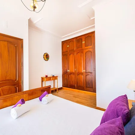 Villa In Albufeira With Heated Pool 阿尔布费拉